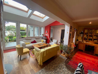  Maison à vendre 7 pièces 196 m²