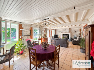  Maison  vendre 8 pices 190 m