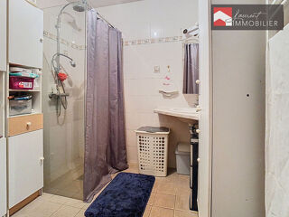  Maison à vendre 10 pièces 210 m²