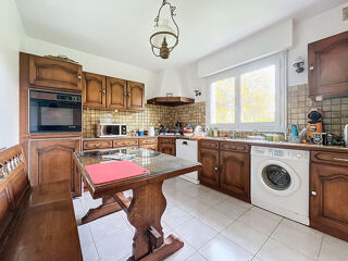  Maison  vendre 8 pices 158 m