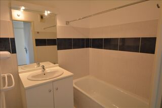  Appartement � louer 3 pi�ces 64 m�