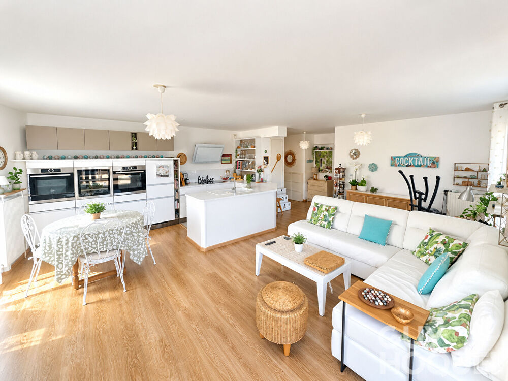 Vente Appartement Rambouillet, Appartement 4 pièces de 92.28m² avec terrasse exceptionnelle de  78.70m² Rambouillet