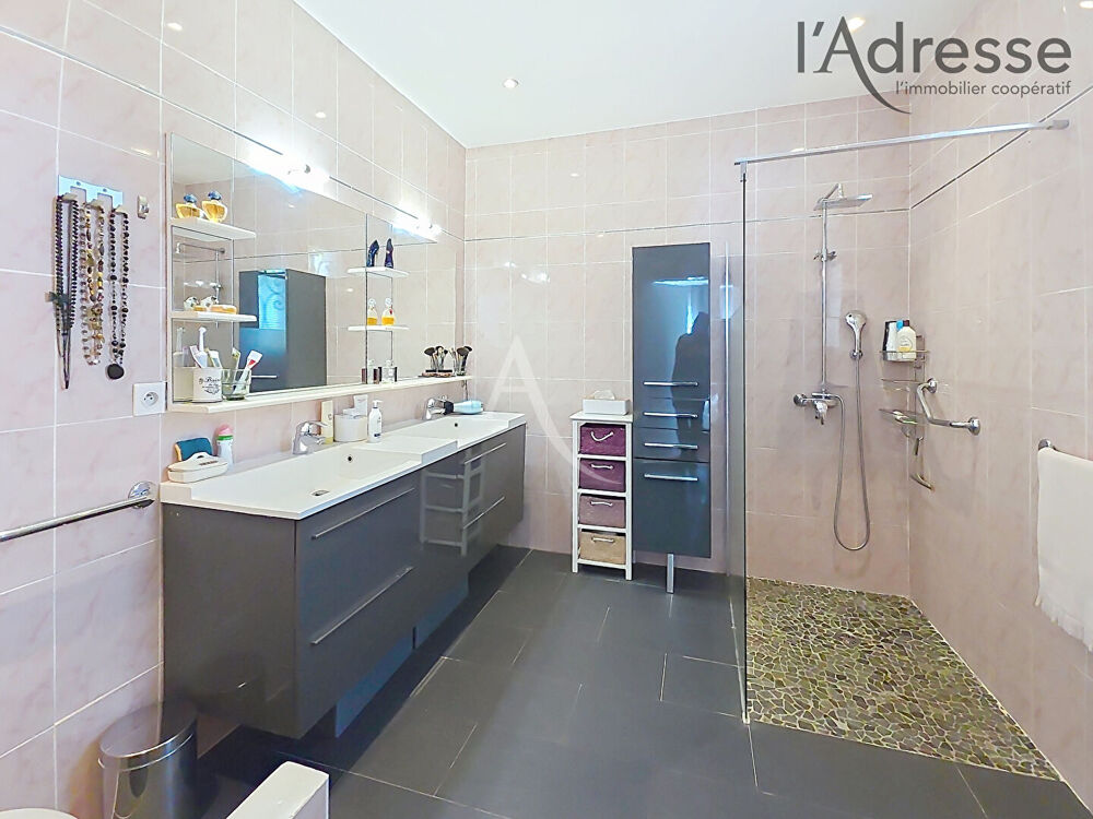 à vendre  Maison Mandelieu-la-Napoule (06210)