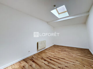  Appartement à louer 3 pièces 63 m²