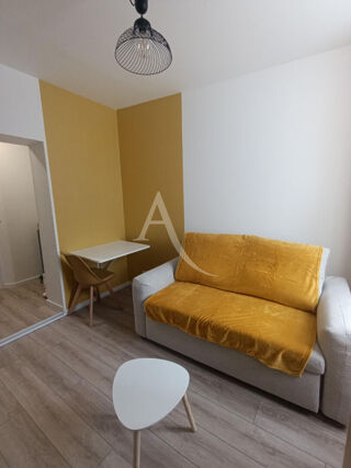  Appartement à louer 1 pièce 16 m²