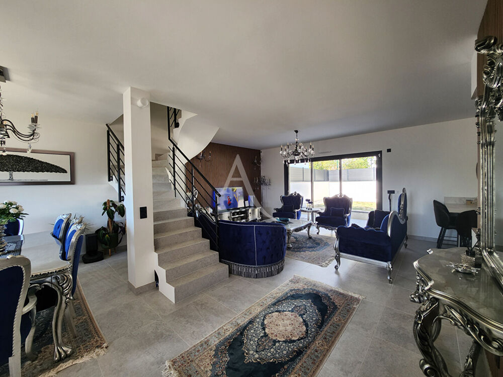Maison neuve SAINT HERBLAIN 142 M2