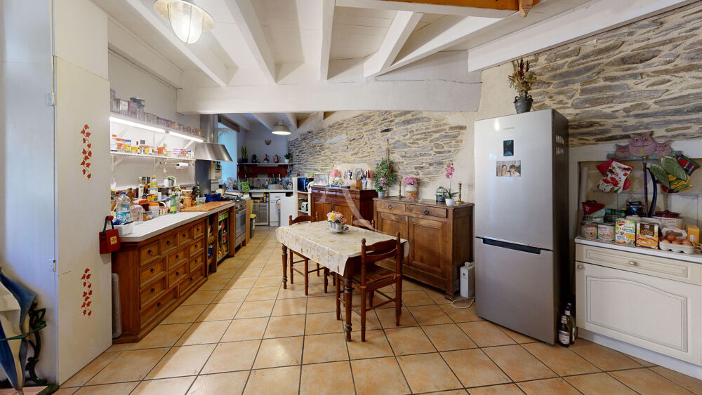 Vente Maison Maison proche CARCASSONNE avec ext�rieur et garage Carcassonne