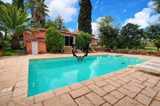  Maison � vendre 8 pi�ces 233 m�