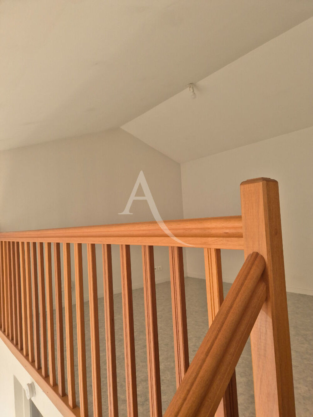 Appartement Duplex ! La Roche Sur Yon, Le Bourg sous la Roche