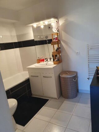  Appartement à louer 2 pièces 39 m²