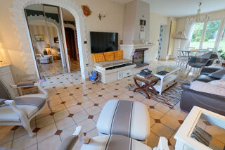  Maison  vendre 7 pices 145 m