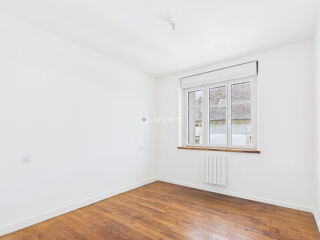  Appartement à louer 4 pièces 80 m² Brasparts