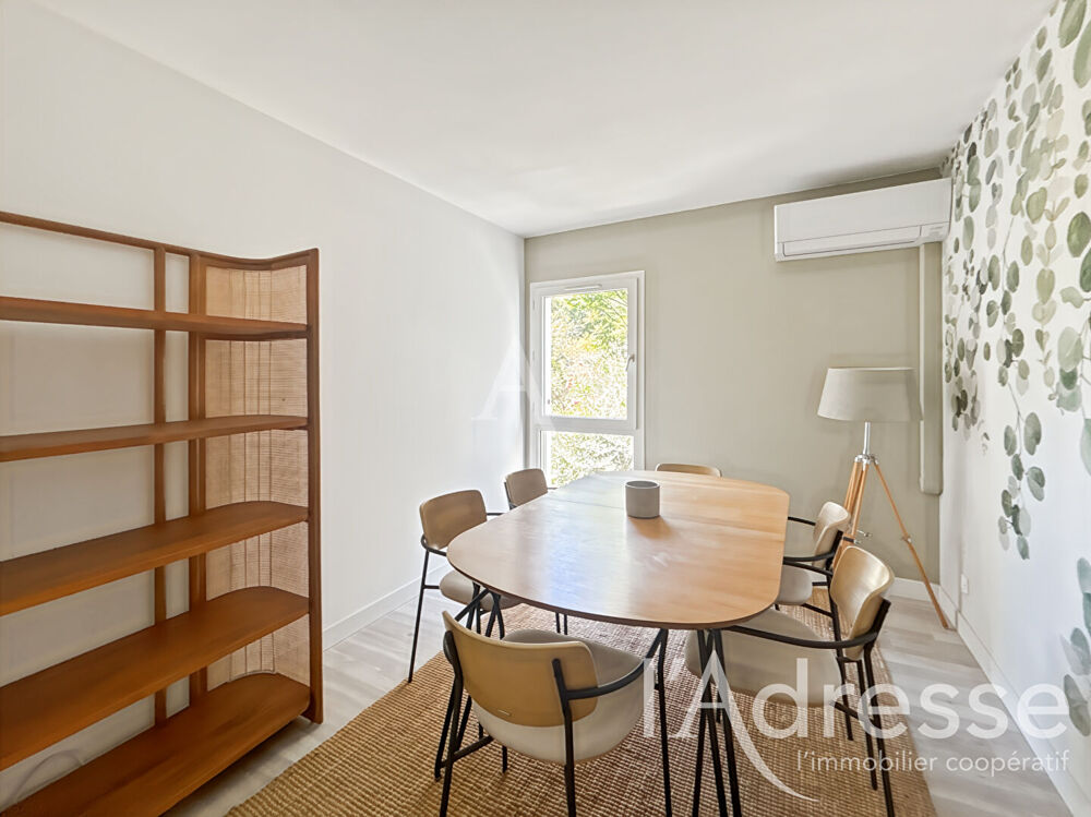 Location Appartement RARE À LA LOCATION MEUBLÉE ? CARRÉ D'OR ? DUPLEX T4 AVEC EXTÉRIEURS Marseille 8
