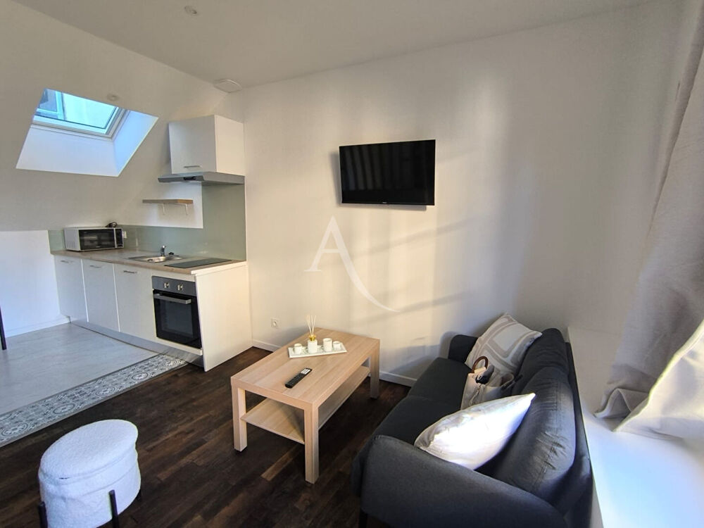 Location Appartement APPARTEMENT MEUBLE - CENTRE-VILLE - CHATEAU-GONTIER Chateau gontier sur mayenne