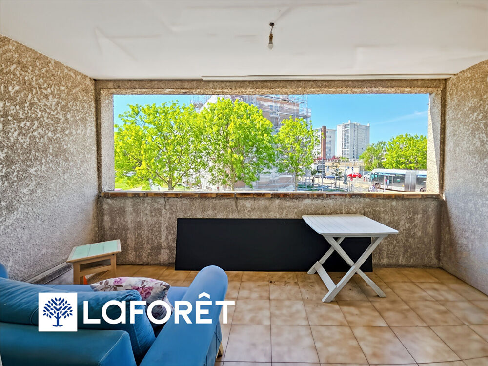 STUDIO Centre ville avec terrasse