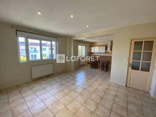  Maison à louer 4 pièces 95 m²