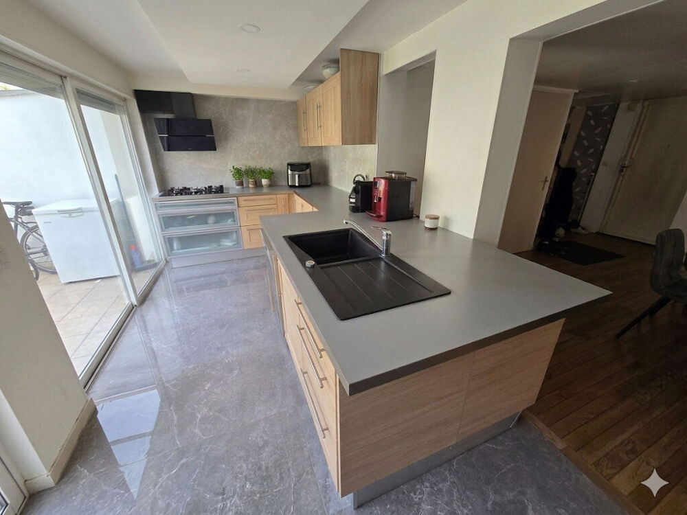 Vente Maison Localisation Stratégique pour cette Maison de 5 pièce(s) 112 m²,. Aulnay Sous Bois Aulnay sous bois