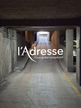  Parking / Garage � vendre 17 m�