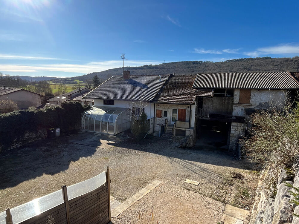 Vente Maison ROMANECHE maison de village de 246 m� Hautecourt romaneche