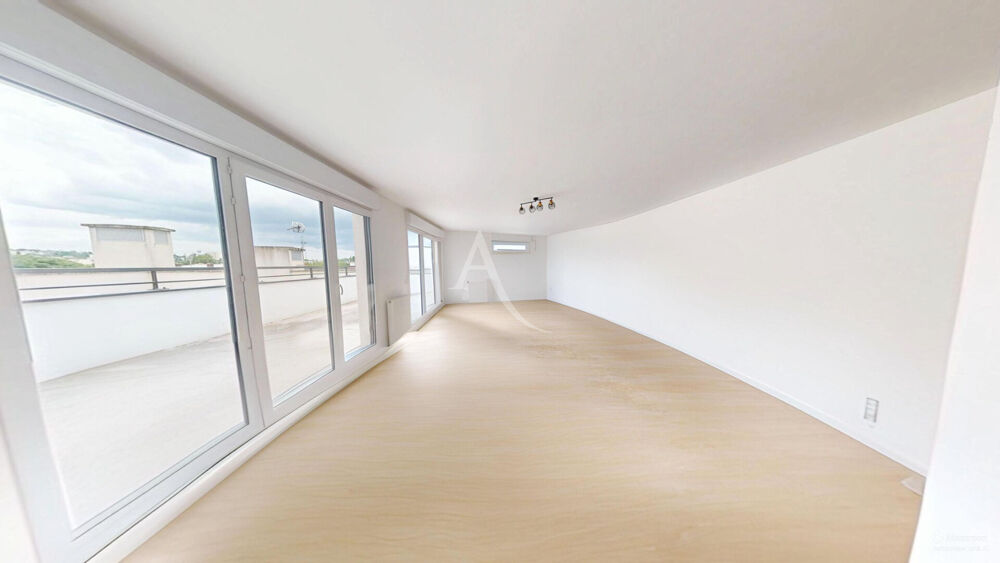 Vente Appartement GAGNY, DERNIER ÉTAGE AVEC TERRASSE PANORAMIQUE DE 71 m², RÉSIDENCE RÉCENTE, À DEUX PAS DU RER E Gagny