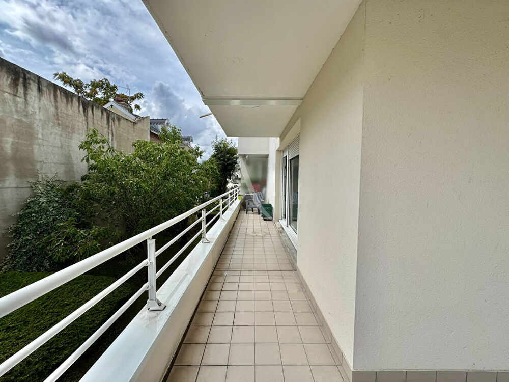 Location Appartement TYPRE 2 MEUBLE  - REIMS, CENTRE / GAMBETTA Reims