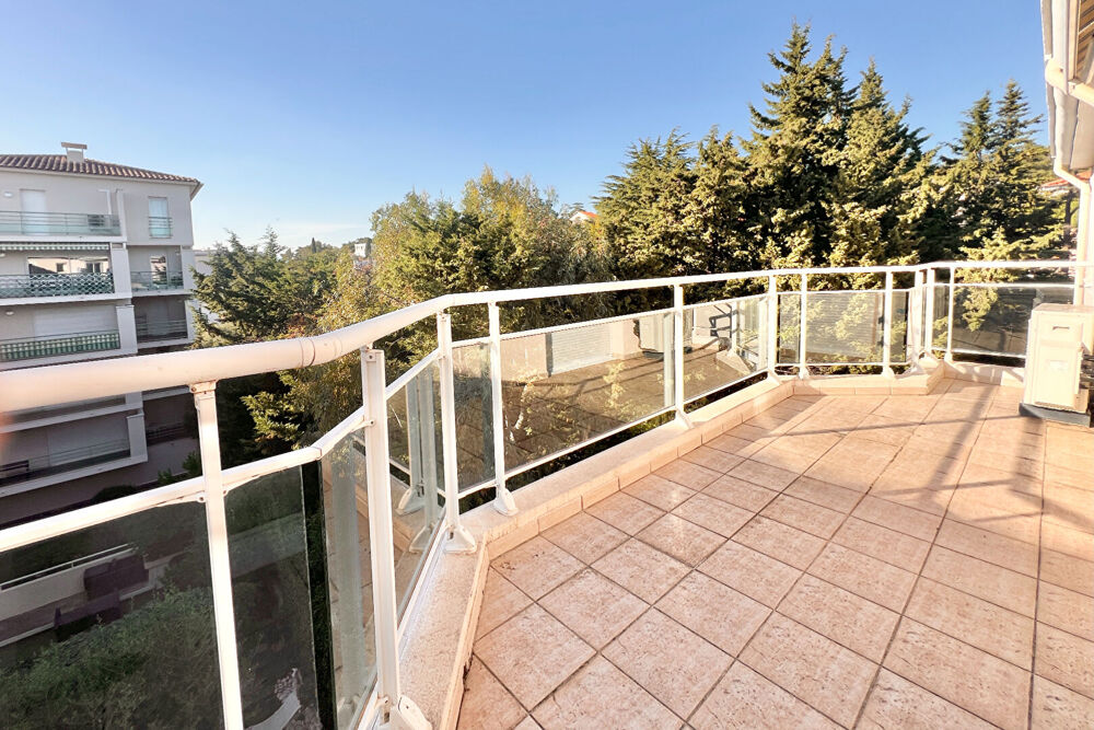 � vendre  Appartement Saint-Rapha�l (83700)