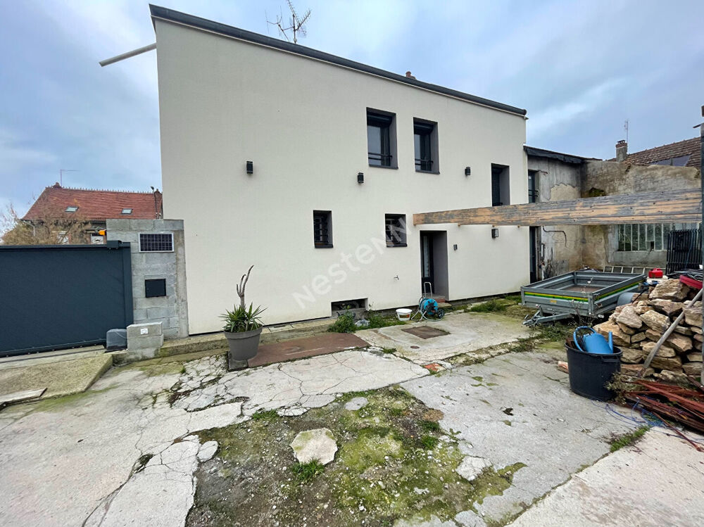 Maison à vendre à Lessard-en-Bresse - 6 pièces, 5 chambres