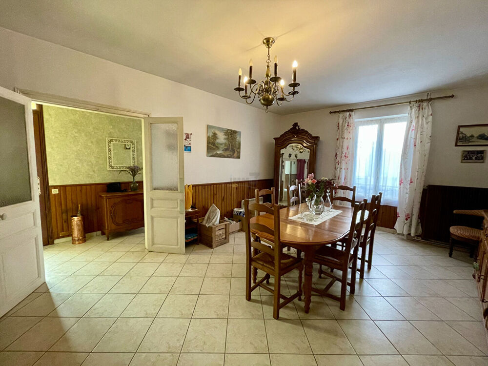Vente Maison 2 minutes des écoles et des bus desservant la gare Ligne P !!! La ferte sous jouarre