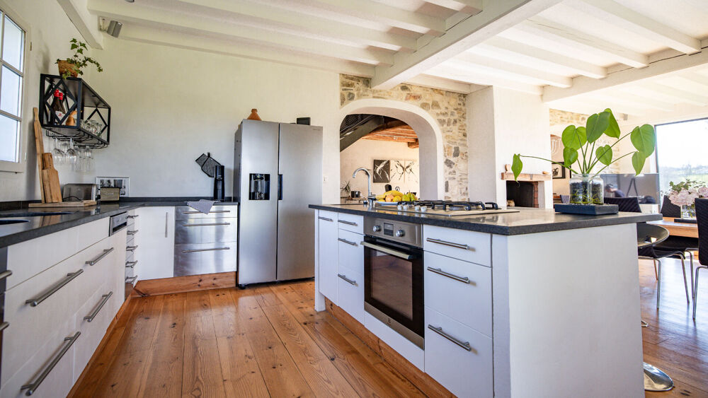 � vendre  Maison Bardos (64520)