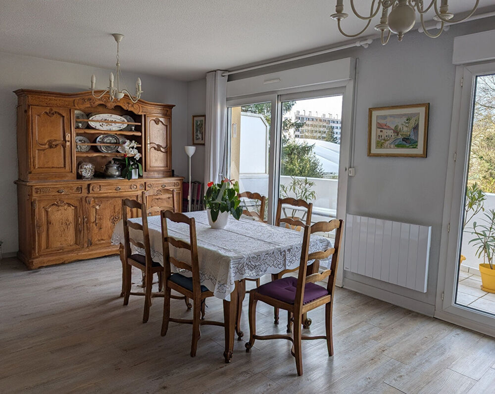 Appartement 5 pièces 127 m² · à Bourg en Bresse · 127 m² · 234 000 €