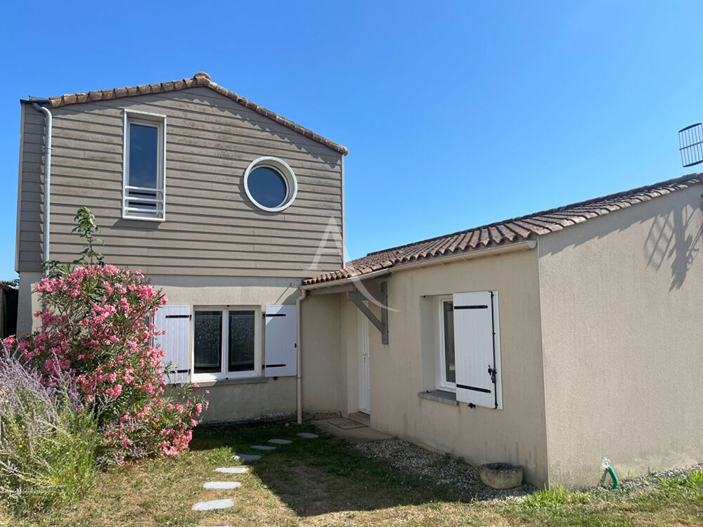 Maison 5 pièces 105 m² · à Angles · 105 m² · 267 500 €