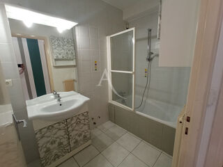  Appartement à louer 2 pièces 52 m²