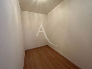 Appartement à louer 1 pièce 35 m²