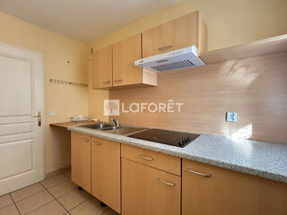  Appartement à louer 3 pièces 61 m²