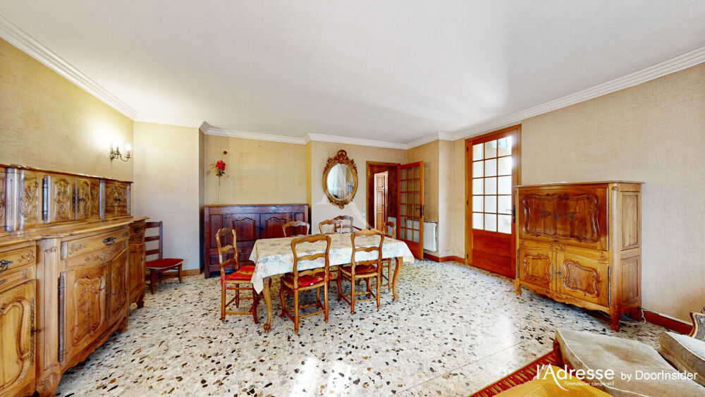 Lézignan, Maison 4 chambres avec jardin et garage. Potager non attenant de 970m²