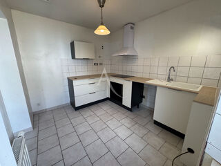  Maison à louer 5 pièces 142 m² Vineuil