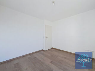  Appartement à louer 3 pièces 58 m²