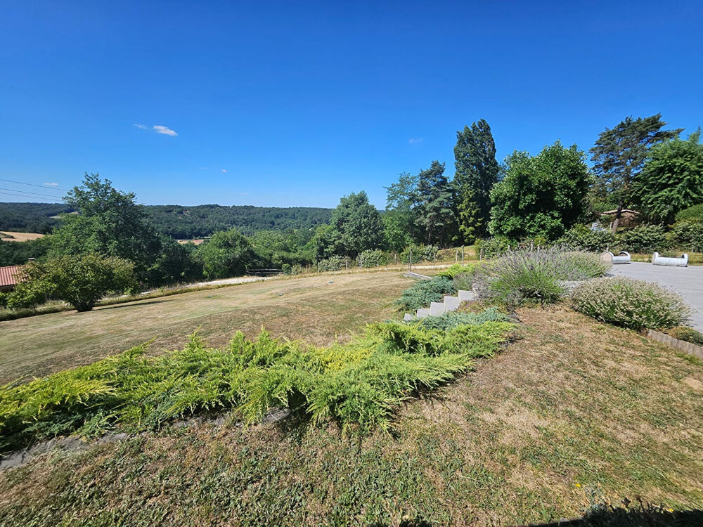 Vente Maison Maison Notre Dame De Sanilhac 4 pièce(s) 130 m2 Notre dame de sanilhac