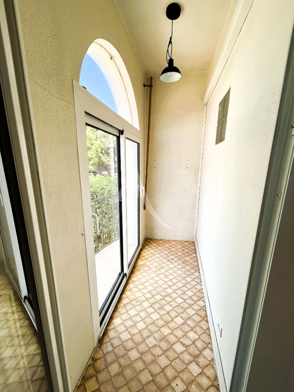 Appartement Perpignan 4 pièce(s) 72.75 m2, garage aménagé et grande terrasse!