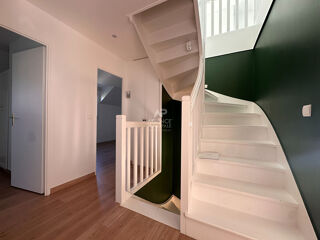  Maison � louer 7 pi�ces 163 m�