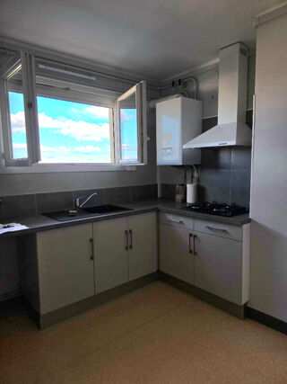  Appartement � louer 4 pi�ces 74 m�