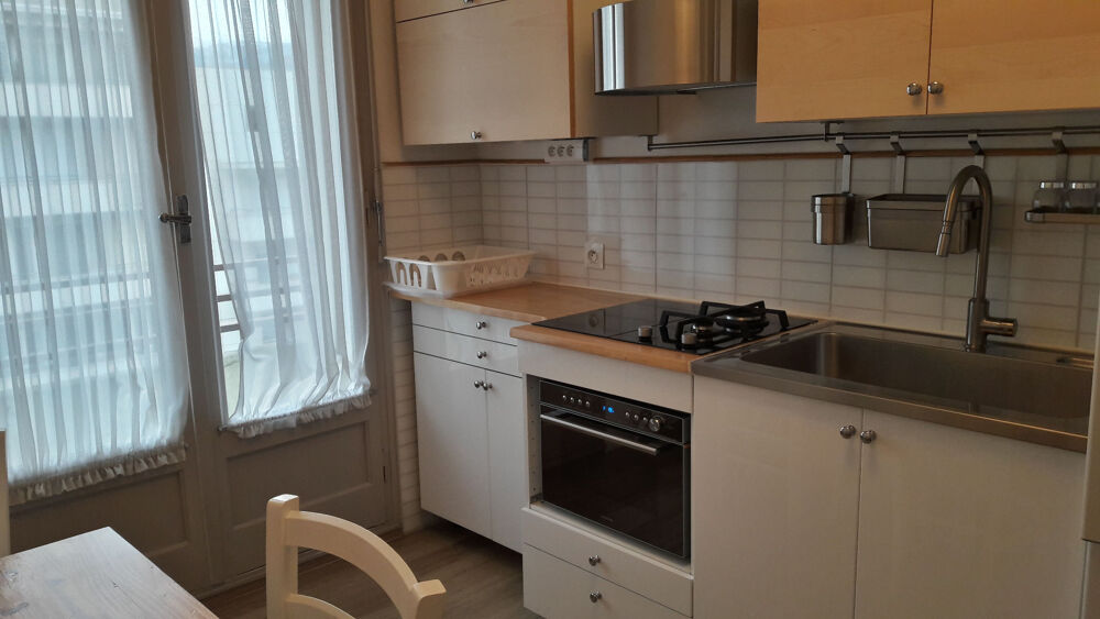Appartement meublé - 2P+C - 48,68 m2 - Secteur Albert 1er de Belgique.