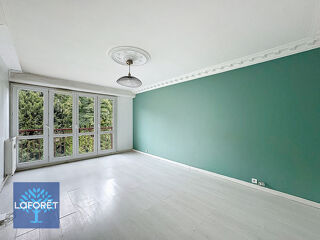  Appartement à louer 3 pièces 73 m²