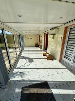  Maison à louer 5 pièces 137 m²