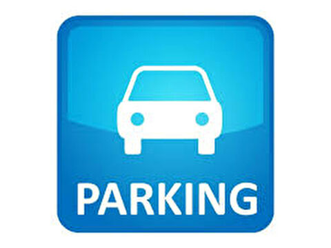  Parking / Garage � louer 