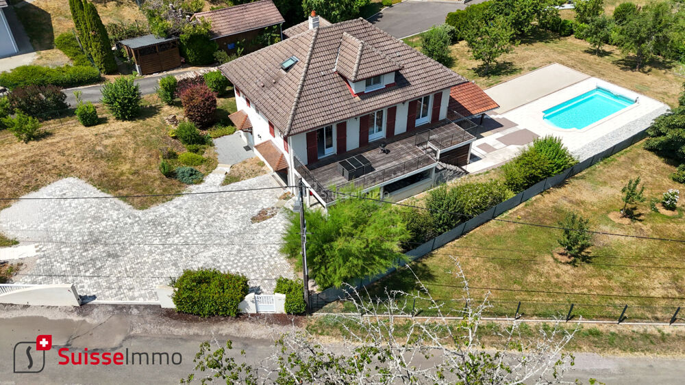 Maison 6 pièces 161 m² · à Onans · 161 m² · 260 000 €