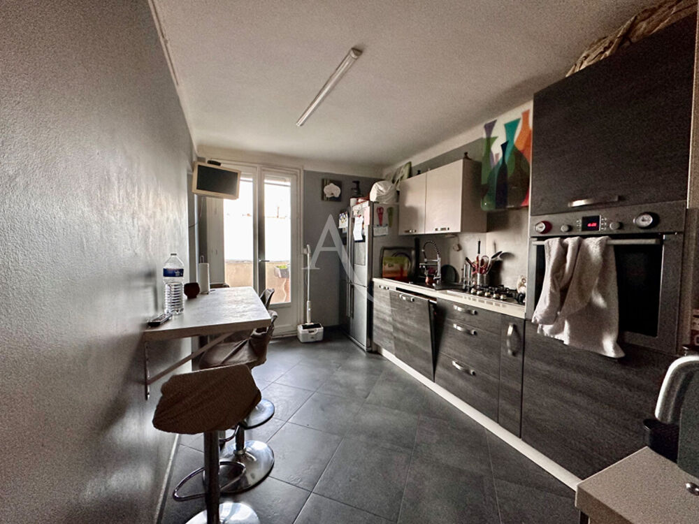 Bel appartement Perpignan 3 pièces avec balcon, cave et garage individuel