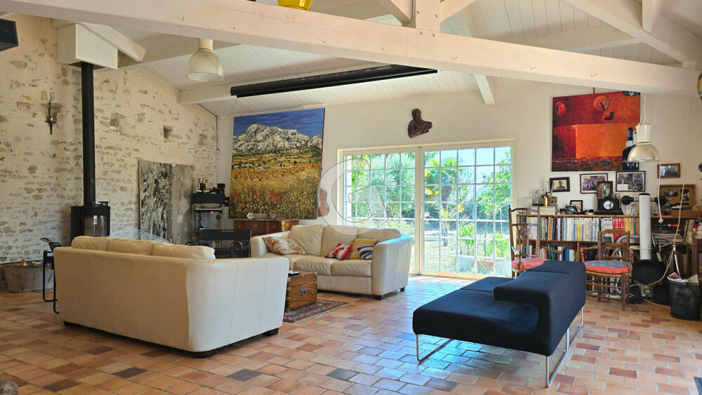 à vendre  Maison Saint-Vincent-sur-Jard (85520)