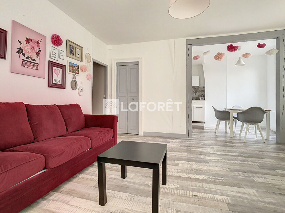 Location Appartement CHARMANT APPARTEMENT F3 MEUBLÉ ET SPACIEUX Elbeuf