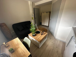  Appartement à louer 1 pièce 15 m²